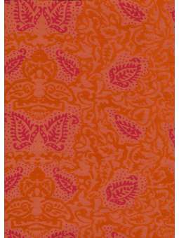 Oranje bladeren op bruin