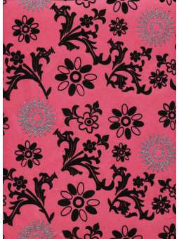 Zwart fluwelen bloemen op roze